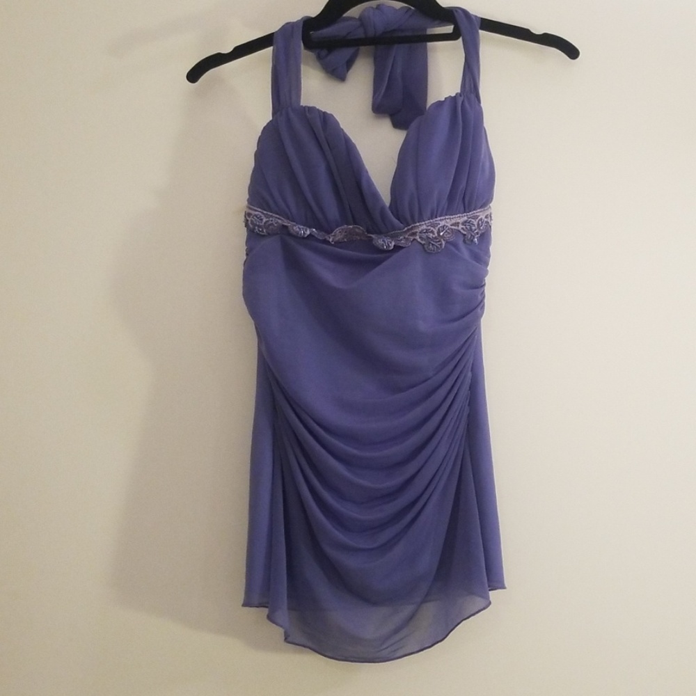 Adorable purple halter!